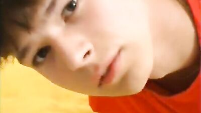 Cumshot on Red: Handjob Mania!