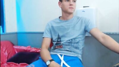 Isotonic Drink: Amateur Cum Shots & Handjobs