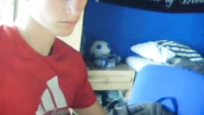 Adidas Wanker Unleashed - A Web-Cam Solo with a Twist