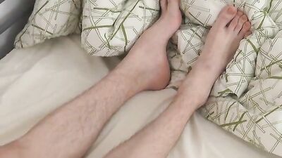 Young Bedroom Lovers: Solo Masturbation in Gay Porn!