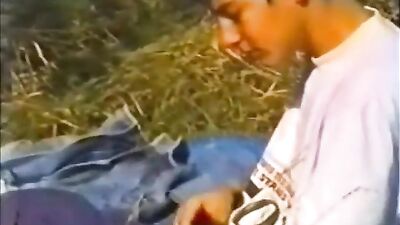 Gay Cumshot Amateurs: Robertos Big Cock Adventure