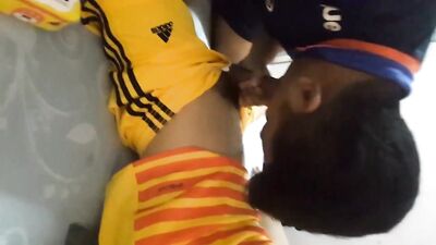 Suck A Bud Off: The Ultimate Web-Cam Experience!