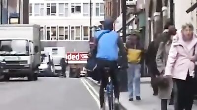 Delivering Pleasure: The Ultimate Cum Shot Oral Ass Play