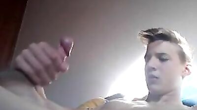 Blonder Spritzer: A Wild Adventure with Blond Boys!