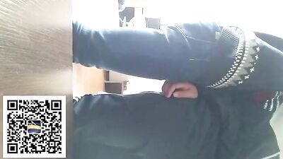 Asiaticos de 18 anos