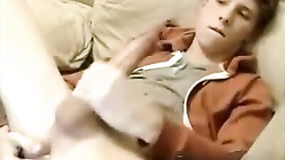 Young Cock Hunt: Redheads with Long Dicks Online