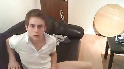 Gay Porn: Quietly in the Bedroom - Amateur Cum Shots and Handjobs