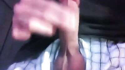 Slippery when wet: Amateur Cum Shots Solo!