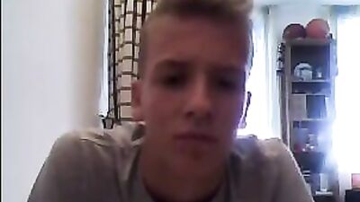 Giovanni Cozzanis Blond Boys Web-Cam Solo - Good Dick!
