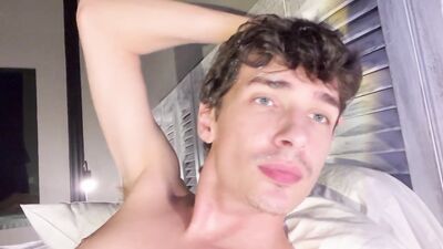 Cum shoot in my face