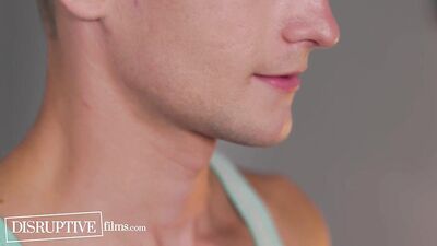 Strangers Waste No Time & Fuck On Gay Reality Show - Trevor Harris, Ian Holms - Disruptive