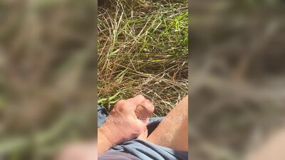 Foreskin pissing ???? is so cute ????