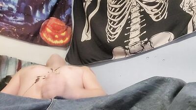 I pour wax all over my body and cock while Desperate to pee