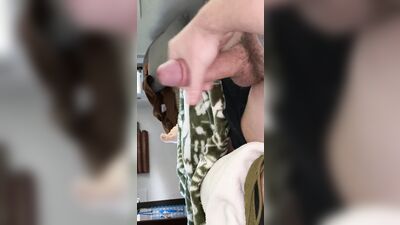 Twink Busting Huge Load