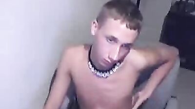 Young Blissful Boys - A Cute Solo Adventure!