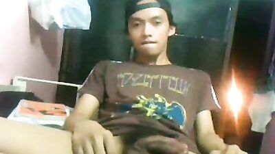 Gay Porn Star: Sexy Boy Cum Shots and Handjobs!