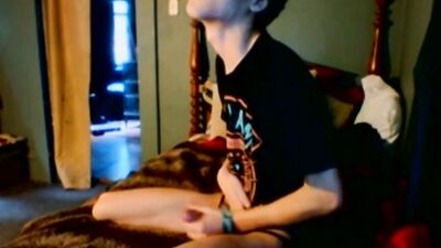 Cumming Amateurs in Gay Porn Videos: The Ultimate Web-Cam Experience!