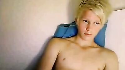 Young Blonde Gayboy Web-Cam Fun!