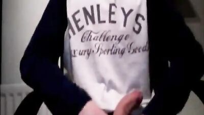 Cum on his cock - Amateur Cum Shots Handjob: The Ultimate Man-to-Man Experience!