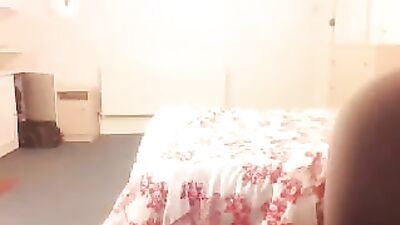 Gay Amateur Cum Shots Handjob Heats Up the Screen!