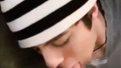 Cum Whore Blows Me: Amateur Cum Shots Oral!