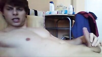 They Swallow His Cum: Amateur Cum Shots and Handjobs!