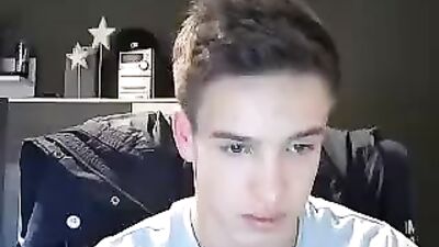 Young Nikos Handjob Dream: A Gay Porn Adventure!