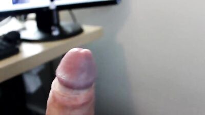 Spurt out your cum solo in this new gay porn video