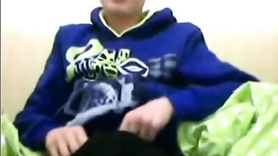 Couple Seeking Webcam: Raw Amateur Cum Shots and Handjobs