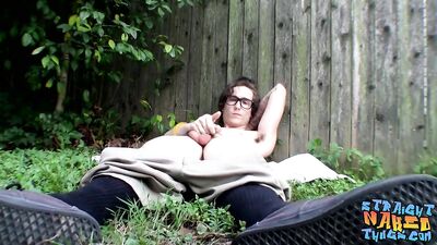 Allegedly straight twinkie wanks his dick and nuts outdoors