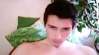 The Great Composer Cums Live on Webcam