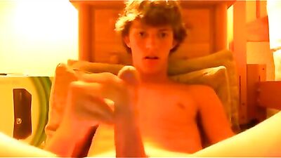 Personal Cam Wank: Amateur Cum Shots Solo!