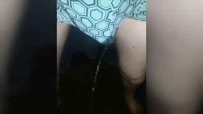 Wetting my dirty underwear