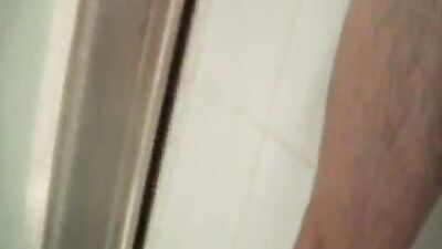 Soapy Amateurs: Handjobs & Cumshots Galore!