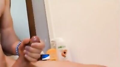 Gay Webcam Cock Show - Big Amature Cum Shots