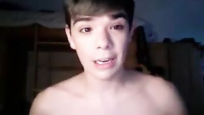 Amateur Fun Blond Boys: Sexy and Gay Porn Adventure!