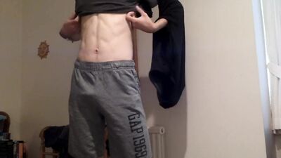 FEMININE TWINK SECRET SISSY STRIPTEASE