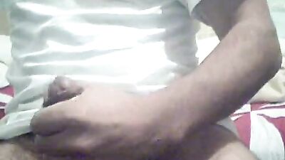 Self-Assured Hottie: A Gay Porn Video Adventure!