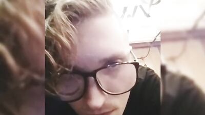 Twink crossdresser taking large dildo