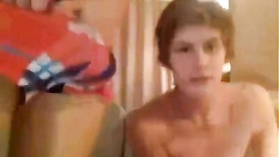 Best Friends Steamy Blowjob Adventure!