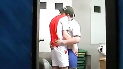 Football Advantage: Amateur Cum Shots!