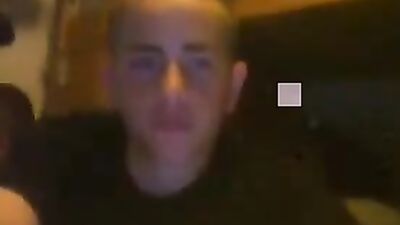 Gay Porn - Jeune et sexy branleur americain!