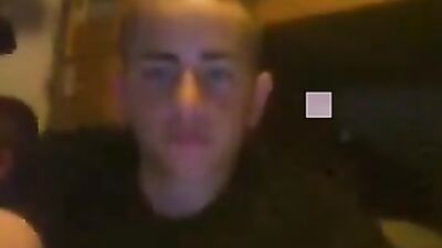 Gay Porn - Jeune et sexy branleur americain!