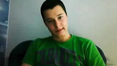 Green Shirt Cam Cums: Amateur Web-Cam Porn