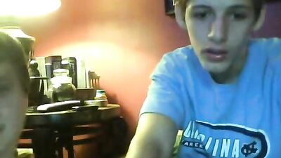 Happy Amateur Couple: Handjobs and Cum Shots Delight