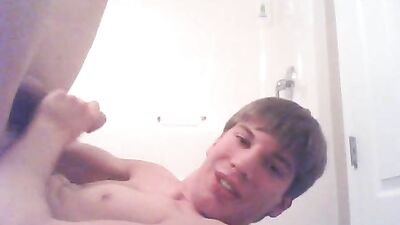 Erotic Temptation: Bathroom Jerk-Off Revenge!