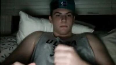 Oh! Raging Amateur Handjob - A Gay Porn Experience