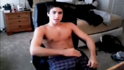 Raw Sexy Cock: Talking and Masturbating in the Spotlight!