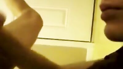 Cum in his awaiting mouth: Amateur cum shots and handjobs