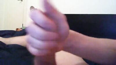 Masturbating in the Shower: A Beautiful Body Exposed!